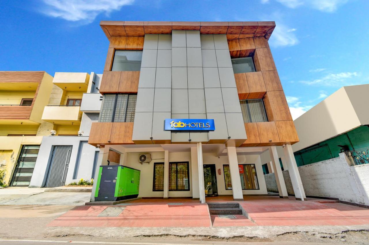 Fabexpress Pas Residency - Nr Marina Beach Chennai Exterior foto