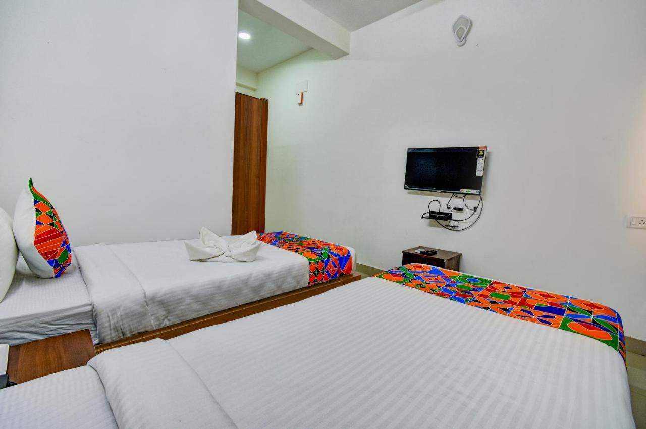 Fabexpress Pas Residency - Nr Marina Beach Chennai Exterior foto