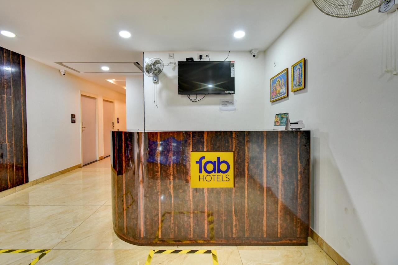 Fabexpress Pas Residency - Nr Marina Beach Chennai Exterior foto